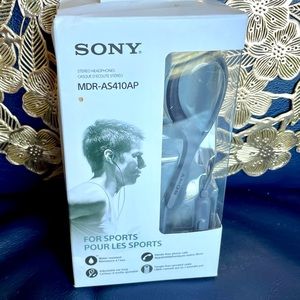 NEW IN BOX Sony Over-the-ear headphones wired for sports